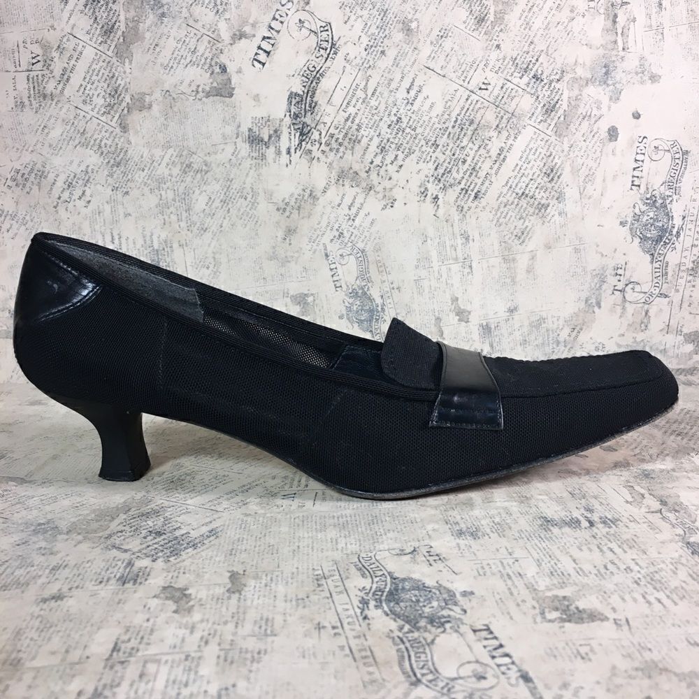 Stuart Weitzman Black Kitten Heel Pumps Leather Pointed Toe Designer Shoes